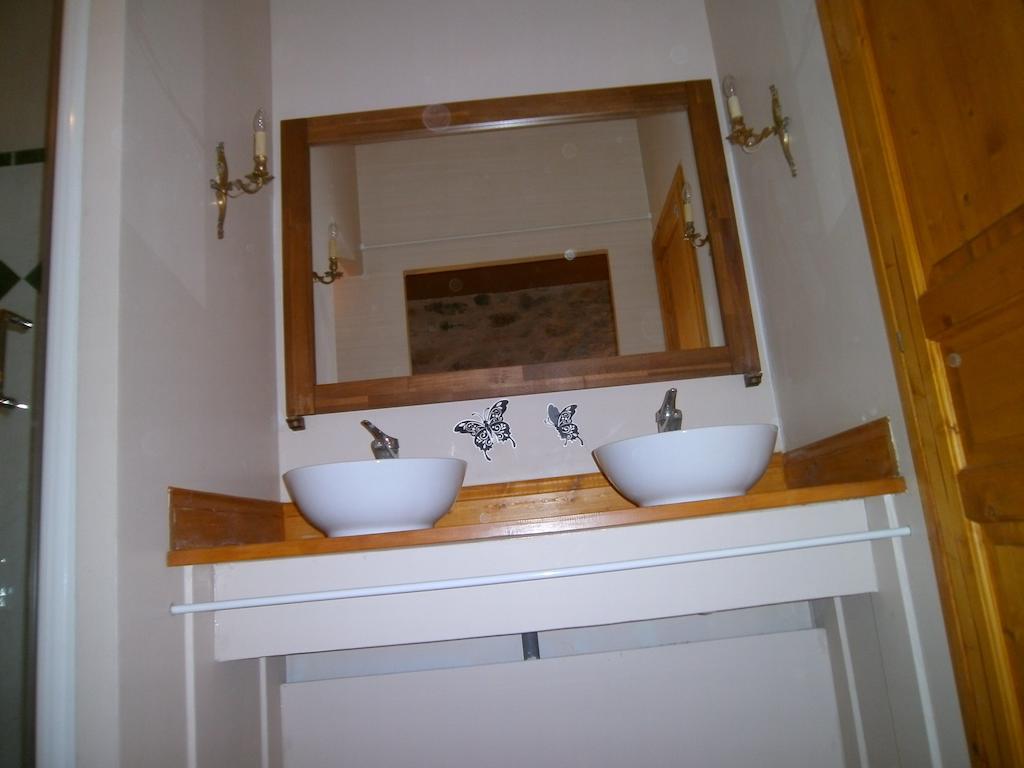 Chambres Cathares Servies-en-Val Habitación foto