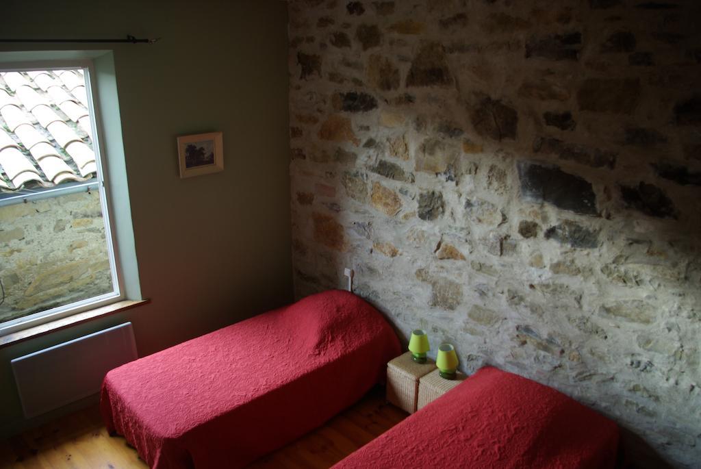Chambres Cathares Servies-en-Val Habitación foto
