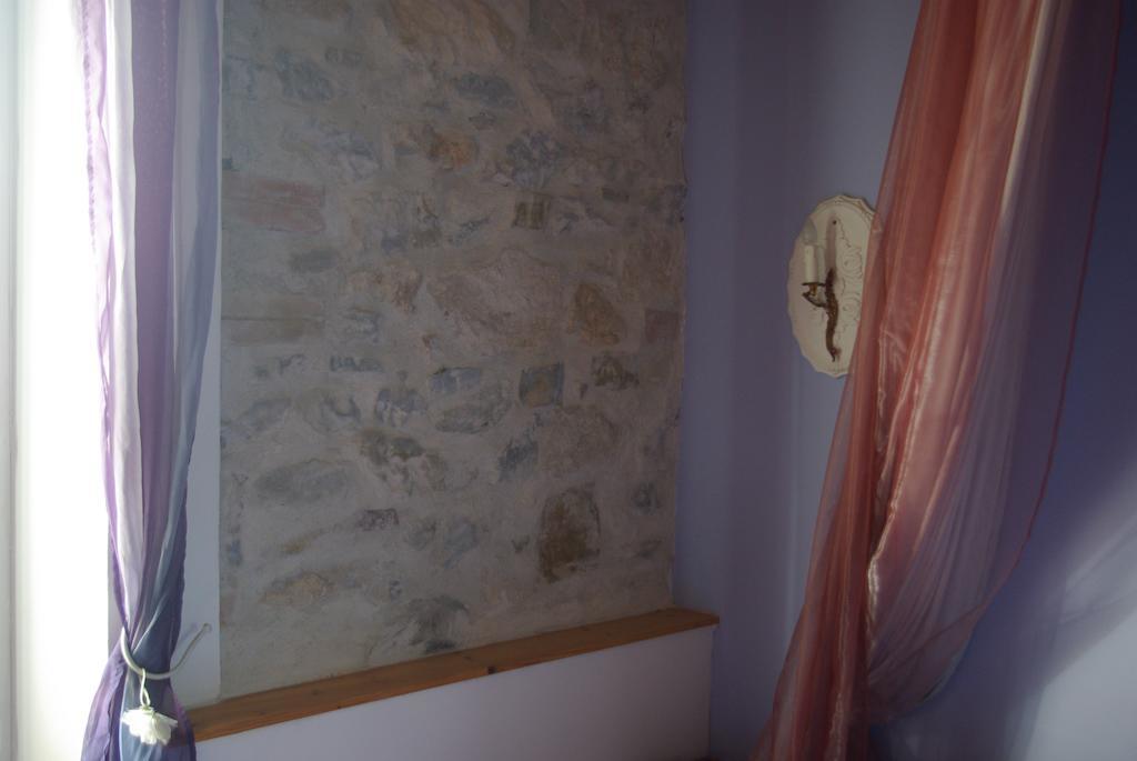 Chambres Cathares Servies-en-Val Habitación foto